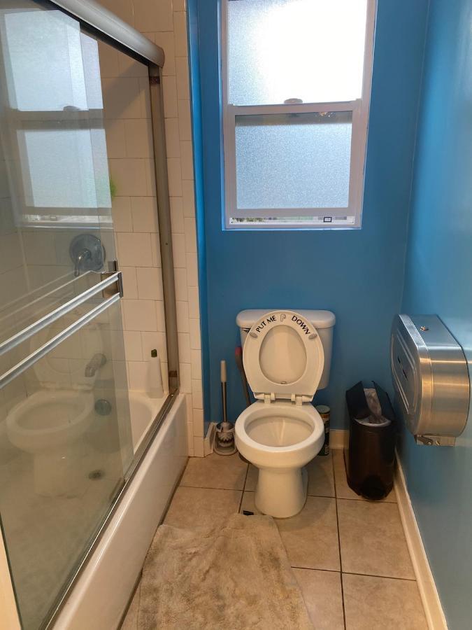 Small Private La Bedroom W Wifi - Private Fridge - Ac Near Usc - Exposition Park - Usc Memorial Coliseum - Banc Of California Bmo Stadium - Downtown Angeles Dtla - Of Southern California Usc!!! Los Ángeles